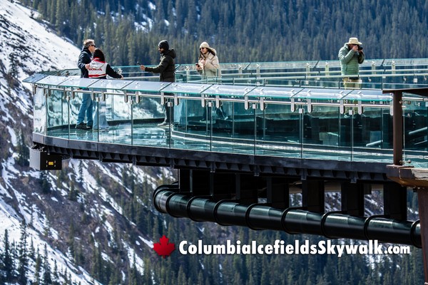 Columbia Icefields Glacier Skywalk During November